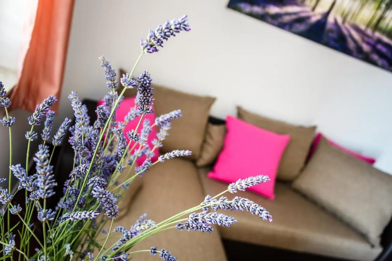 Apartments Mare & Mons Deluxe Malinska